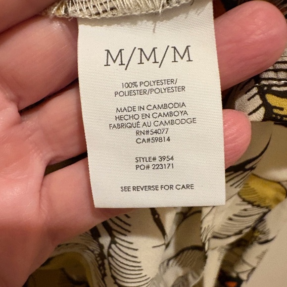 CAbi #3954 Sequel Yellow/Black Blouse - Size Medium - Picture 4 of 8